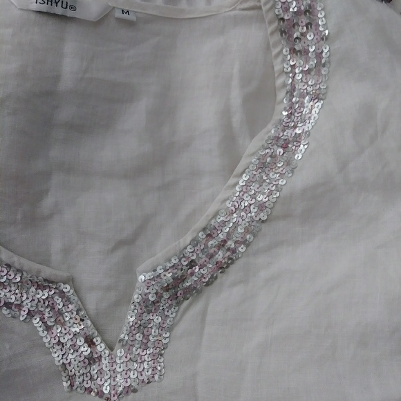 Top - Picture 2 of 6